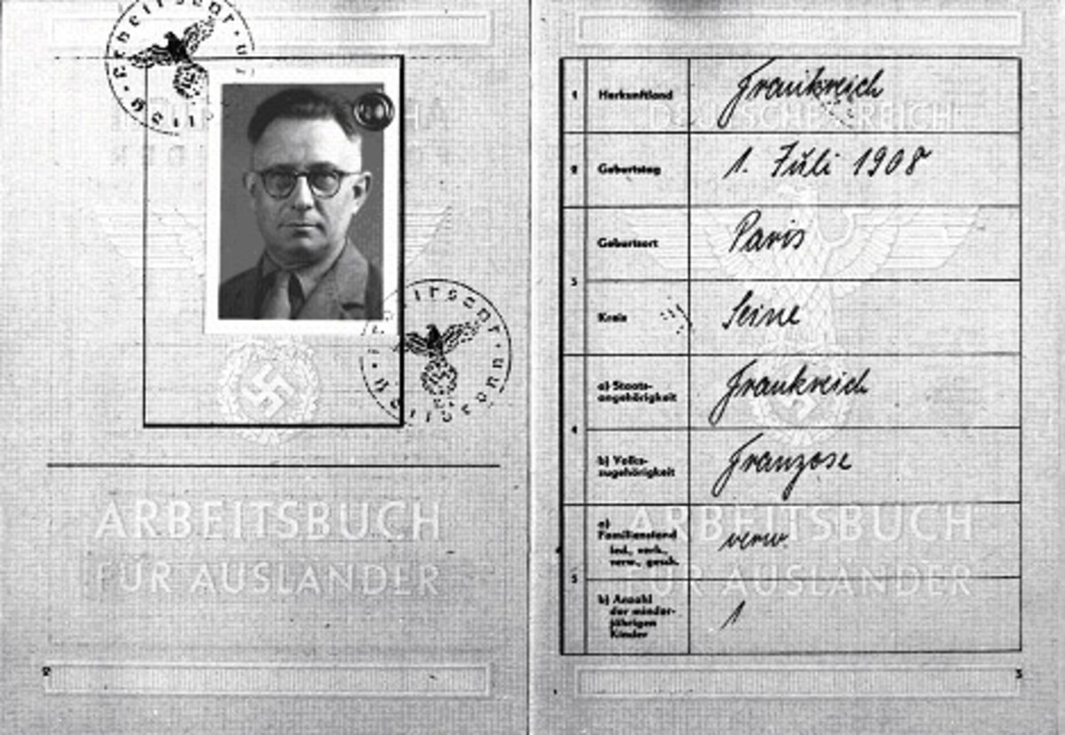 Arbeitsbuch von Georges Guerin (+ 4. Dezember 1944 in Heilbronn) (Stadtarchiv Heilbronn)