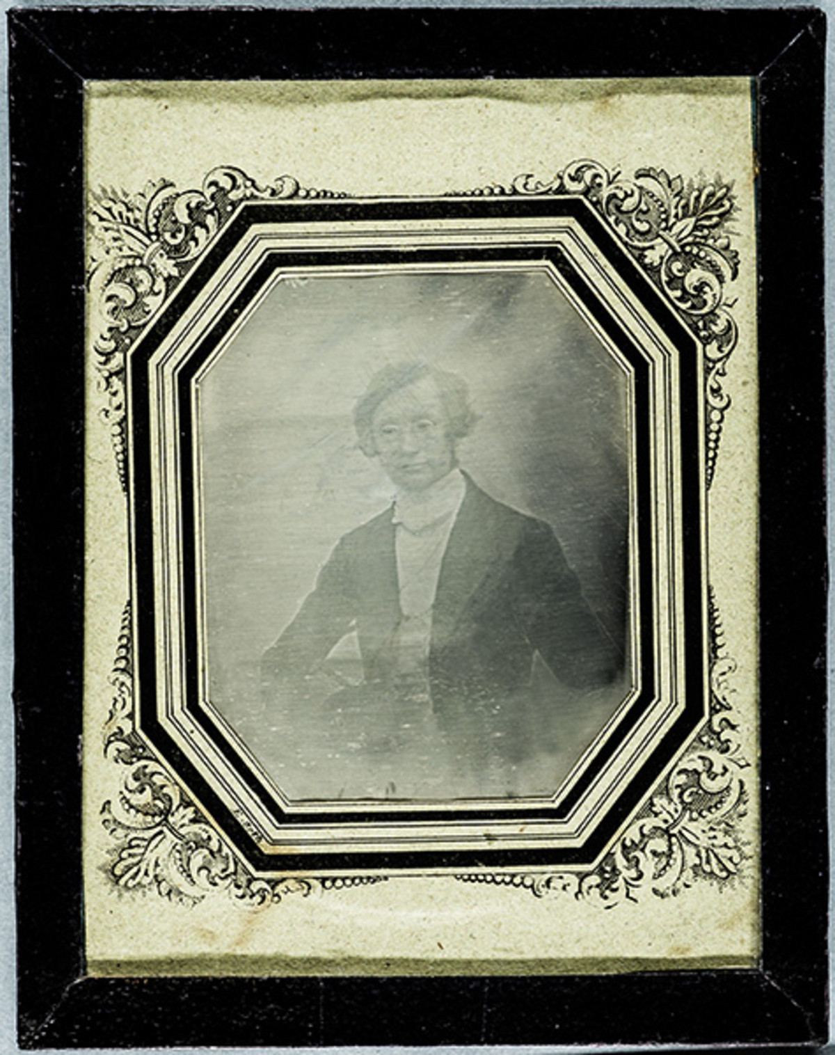 Daguerrotypie aus dem Jahr 1842: Der 28-jährige Robert Mayer. (Stadtarchiv Heilbronn D032-642) Daguerrotypie aus dem Jahr 1842: Der 28-jährige Robert Mayer.
(Stadtarchiv Heilbronn D032-642)
