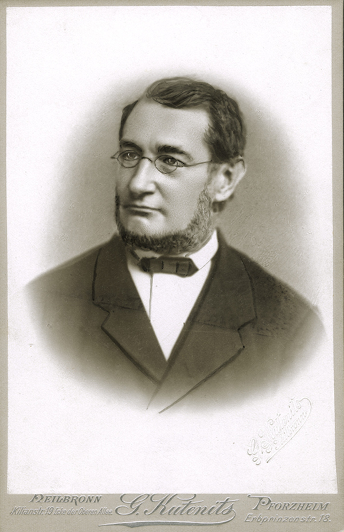 Julius Robert Mayer; 1868 (Stadtarchiv Heilbronn) Julius Robert Mayer; 1868
(Stadtarchiv Heilbronn)