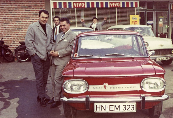 1965: Mit dem ersten eigenen NSU Prinz (Foto: privat)