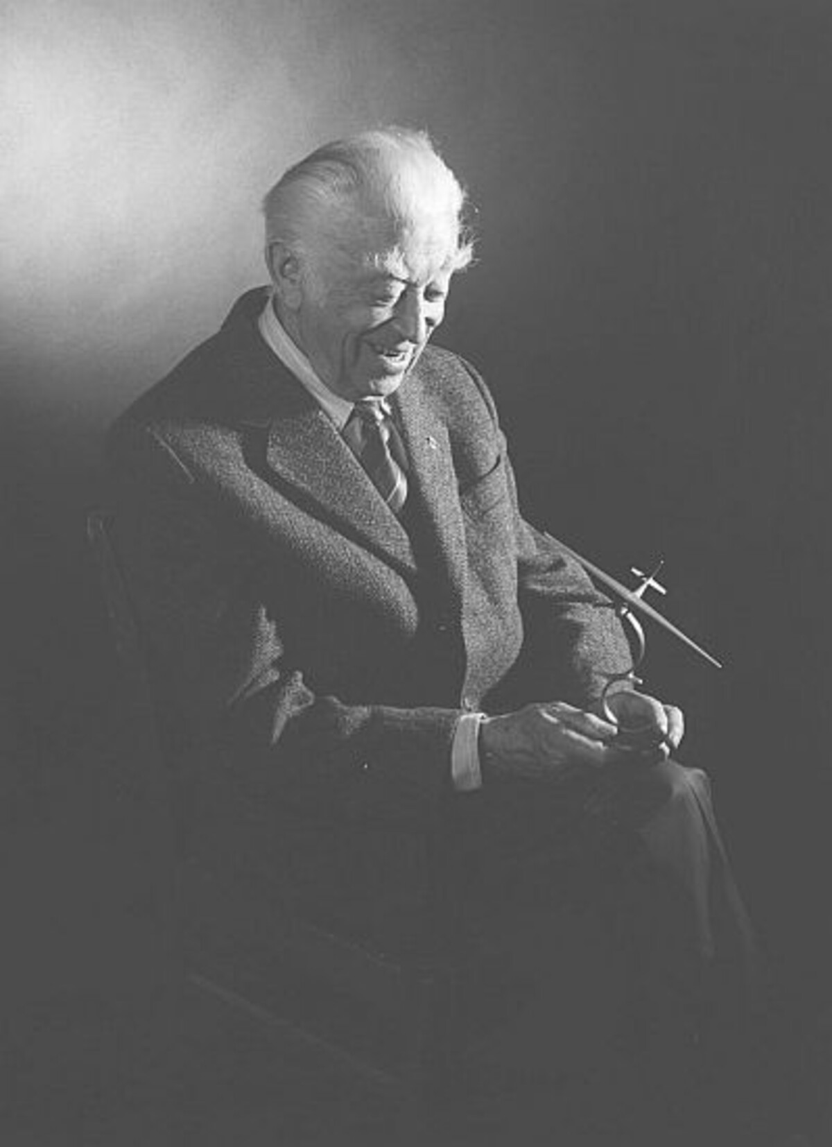 Otto Bellinger (1908 Alsfeld – 2006 Heilbronn) (Foto Stadtarchiv Heilbronn) Otto Bellinger (1908 Alsfeld – 2006 Heilbronn).
(Foto Stadtarchiv Heilbronn)