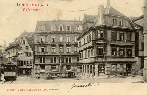 Fleinertor-Brunnen (nicht Hafenmarkt); um 1900 (Stadtarchiv Heilbronn)