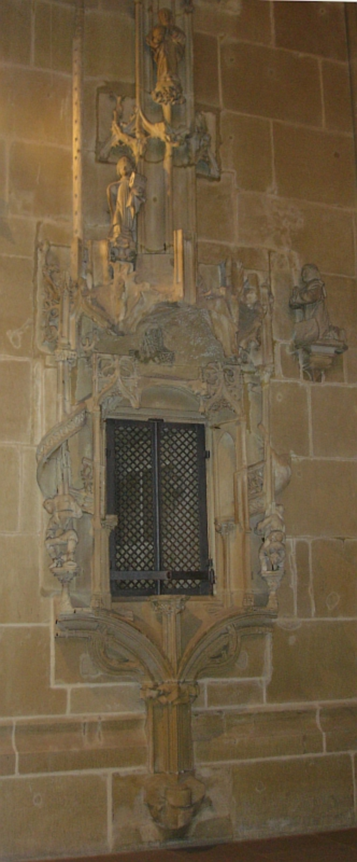 Kilianskirche - Fragmente des Sakramentshauses (Foto Stadtarchiv Heilbronn) Kilianskirche - Fragmente des Sakramentshauses (Foto Stadtarchiv Heilbronn)