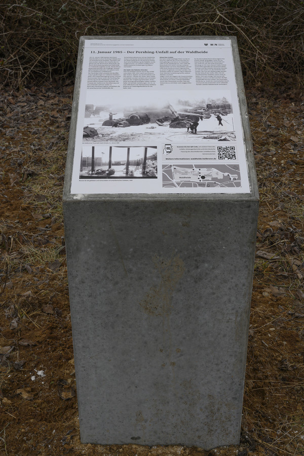 Informationsstation zum Pershing-Unglück 1985 (Foto: B. Kimmerle/Stadtarchiv Heilbronn)