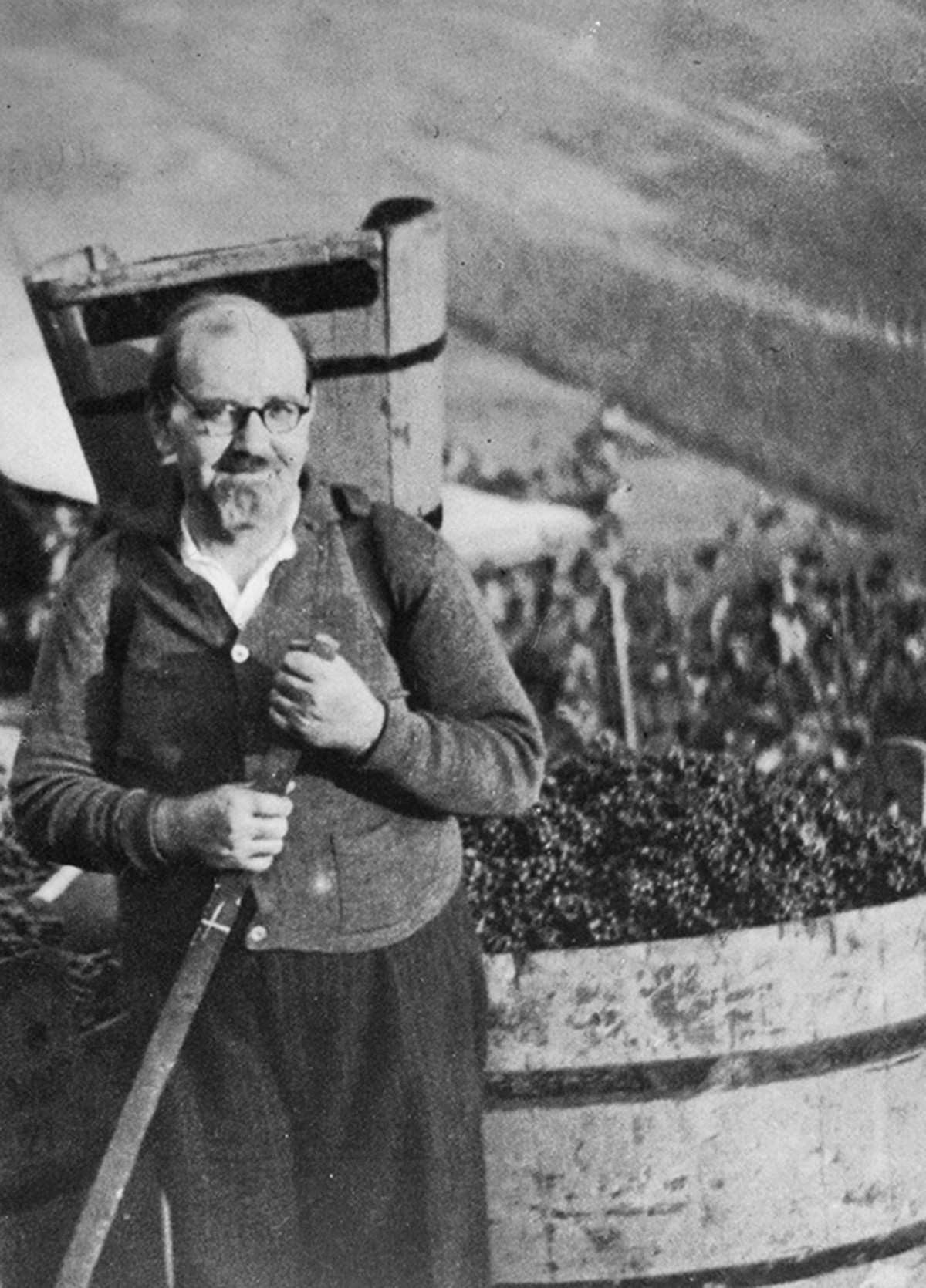 Fritz Ulrich als Wengerter (Stadtarchiv Heilbronn) Fritz Ulrich als Wengerter (Stadtarchiv Heilbronn)
