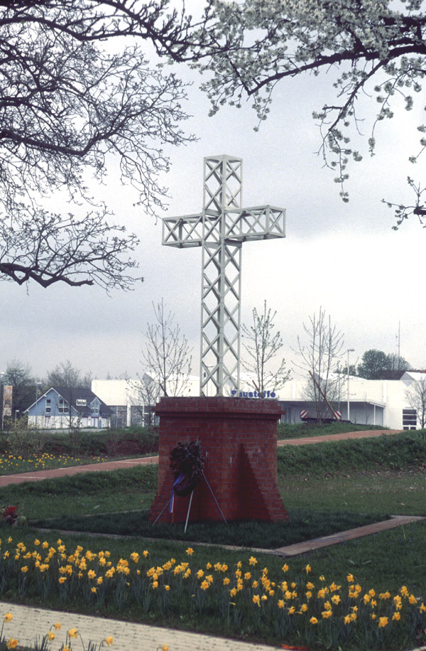 Das Polenkreuz an der Charlottenstraße.
(Foto Stadtarchiv Heilbronn)